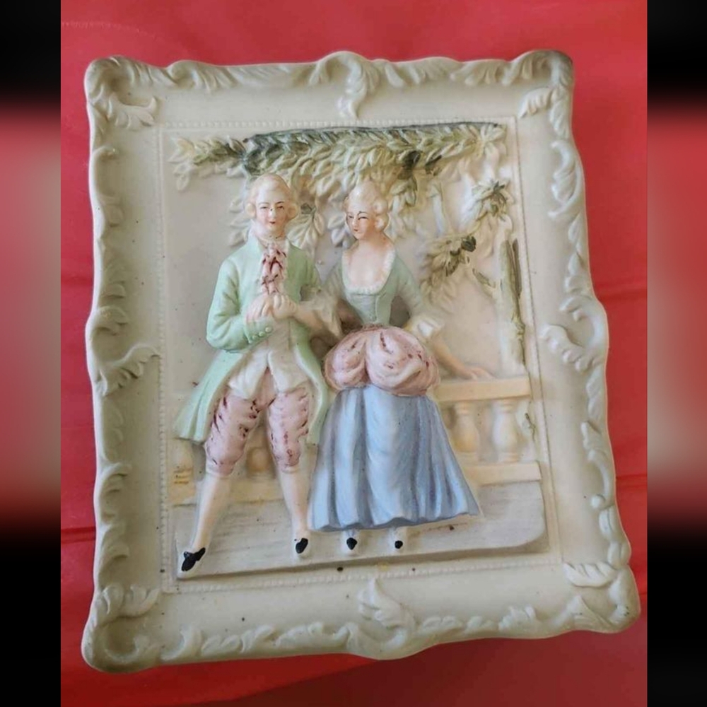 Occupied Japan porcelain 3D art